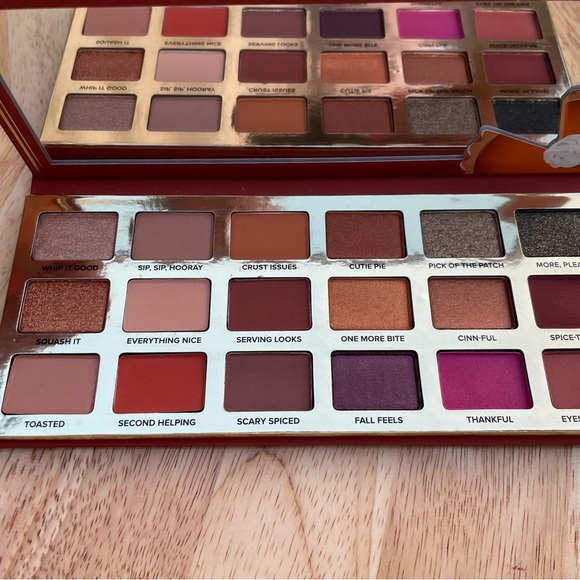 NIB Too Faced Pumpkin Pie Second Slice Palette - Picture 5 of 8